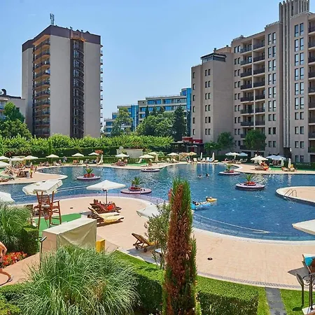 Freedom Beach With Pool, Gym And Free Transfer Апартамент *